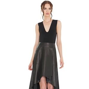 Alice + Olivia Marley V-Neck Bodysuit Black/M